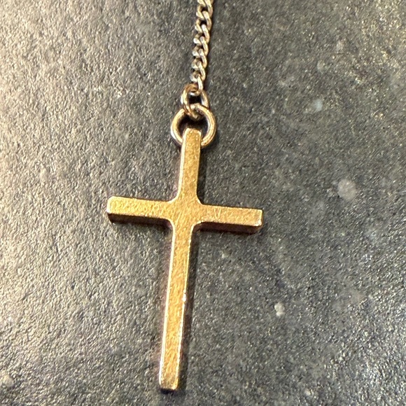 GIVENCHY made in Italy Skull Gold 20”Long Necklace - Picture 5 of 11